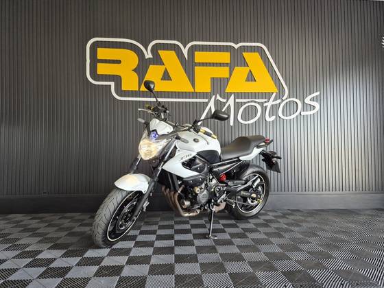 YAMAHA XJ6 N 